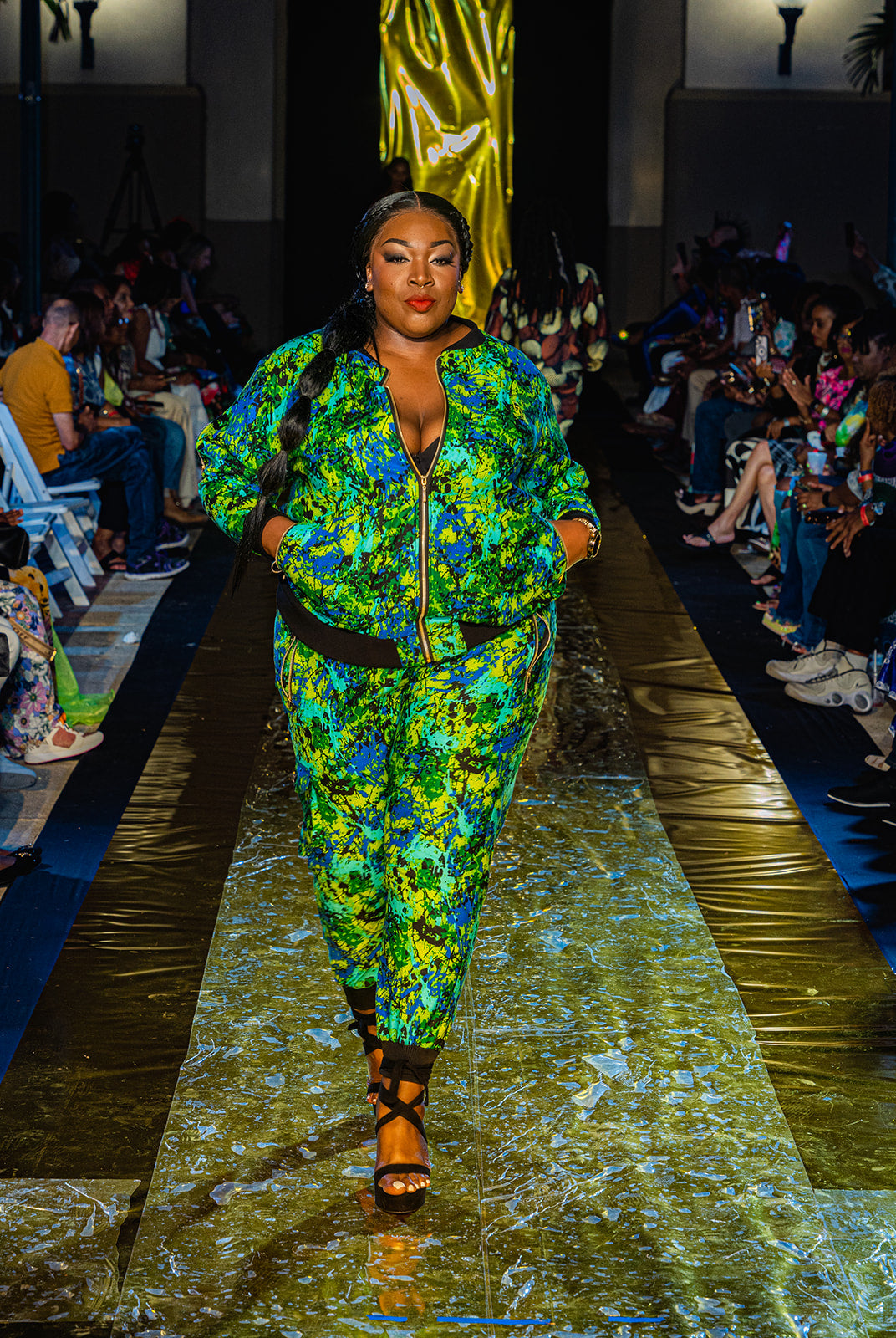 Annang TrackSuit- Solo Migration